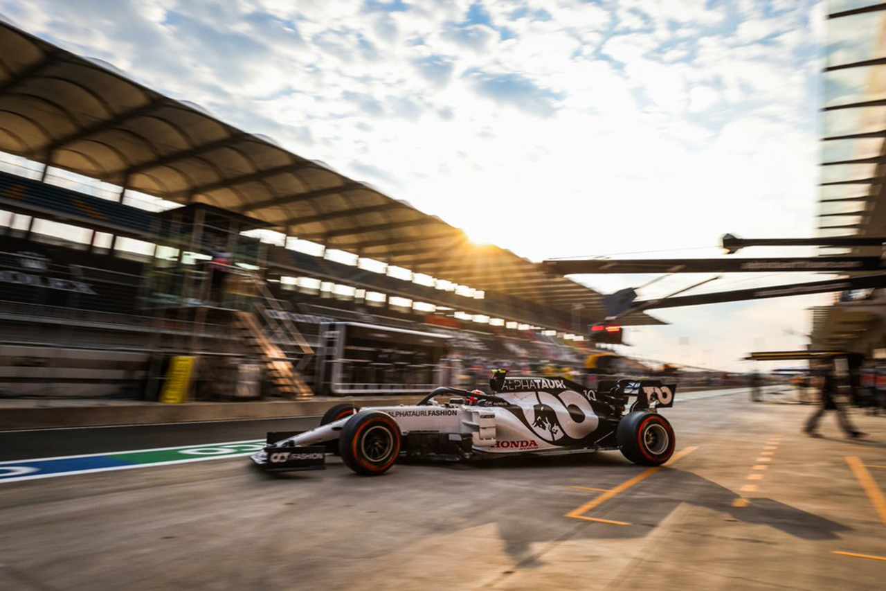 アルファタウリ・ホンダF1 「マシンに加えた変更が正しい方向に進んだ」