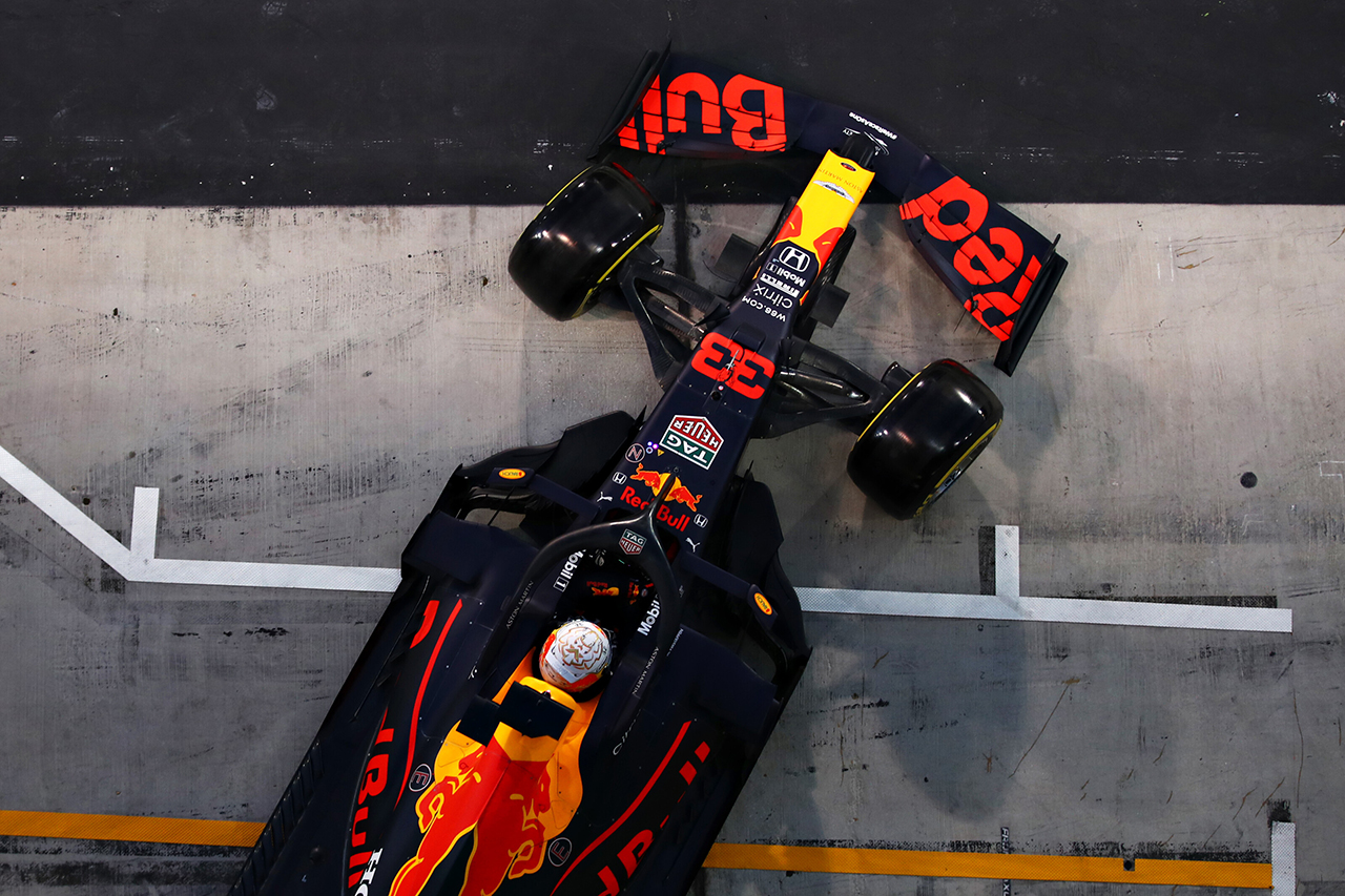 F1アブダビGP 決勝：持ちタイヤ数＆タイヤ戦略予想