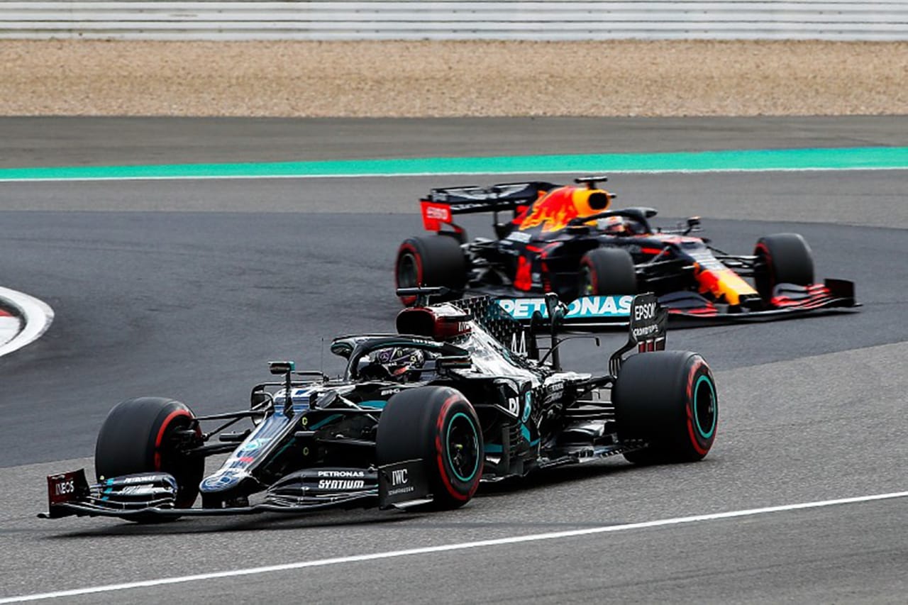 フェルスタッペン 「V6ターボ導入がなければレッドブルがF1を支配していた」