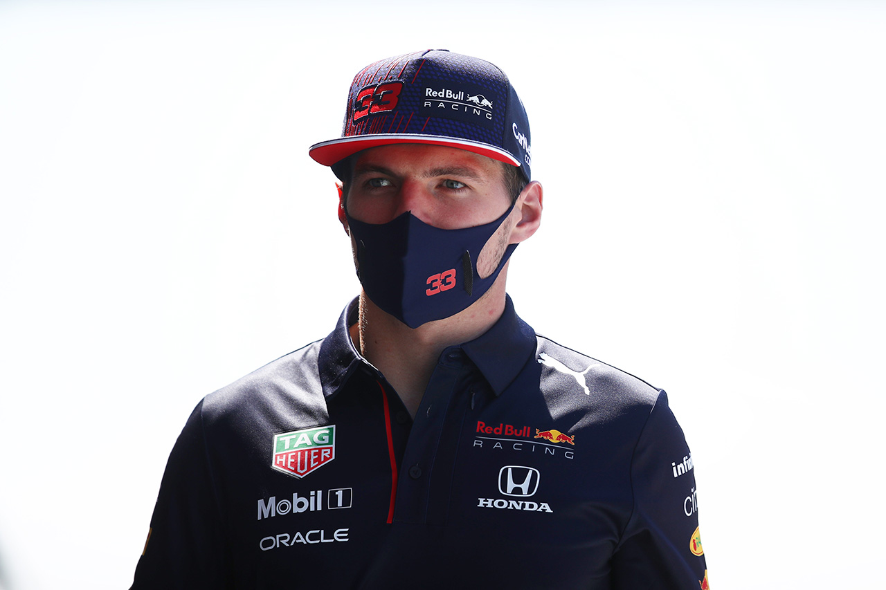 マックス・フェルスタッペン、レッドブルF1の異議申し立てで証言
