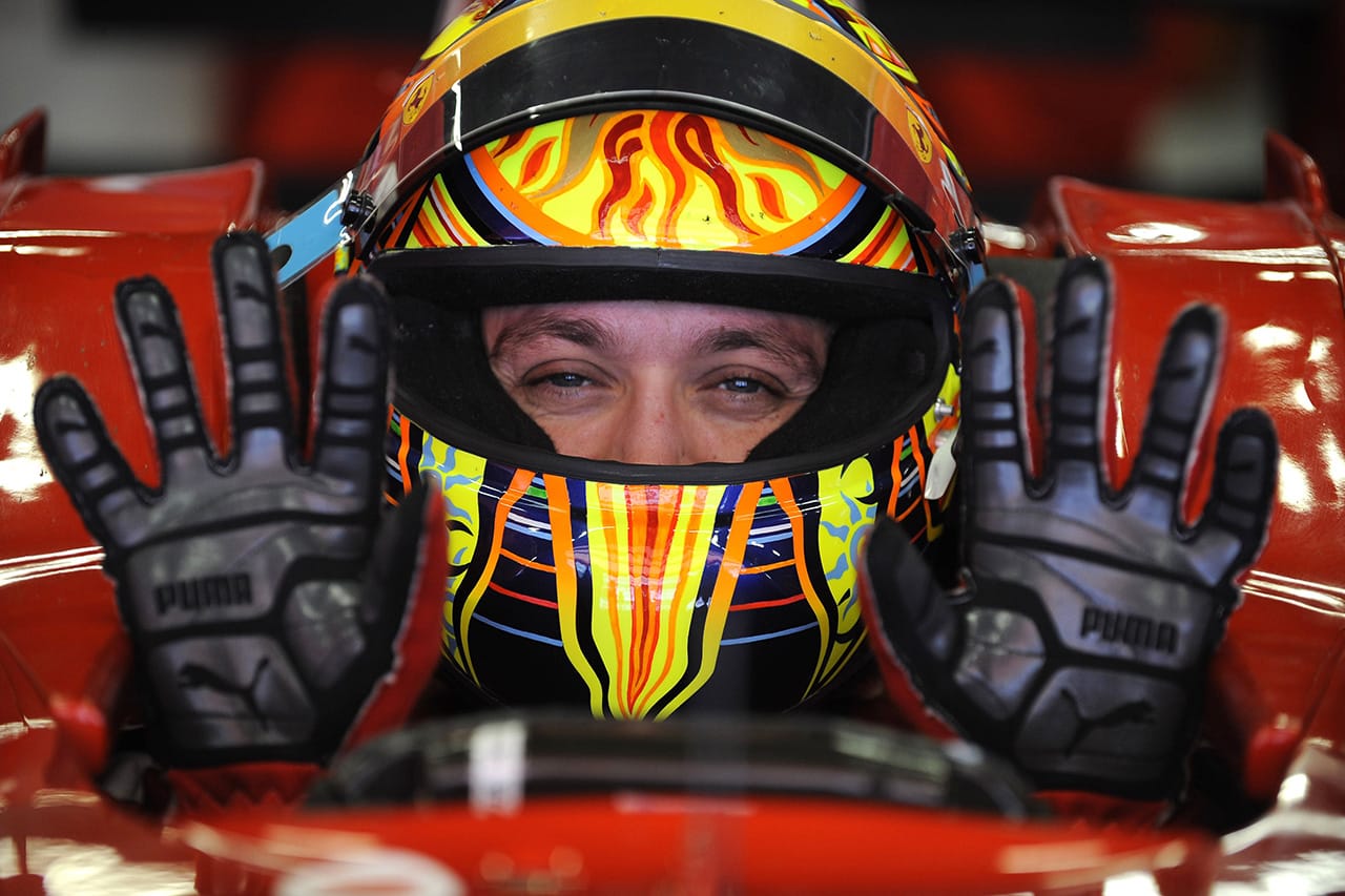 F1界、MotoGP引退発表のバレンティーノ・ロッシに敬意