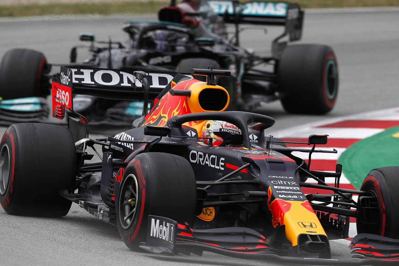 レッドブルF1代表 「メルセデスのロビー活動は彼らを悩ませている証拠」