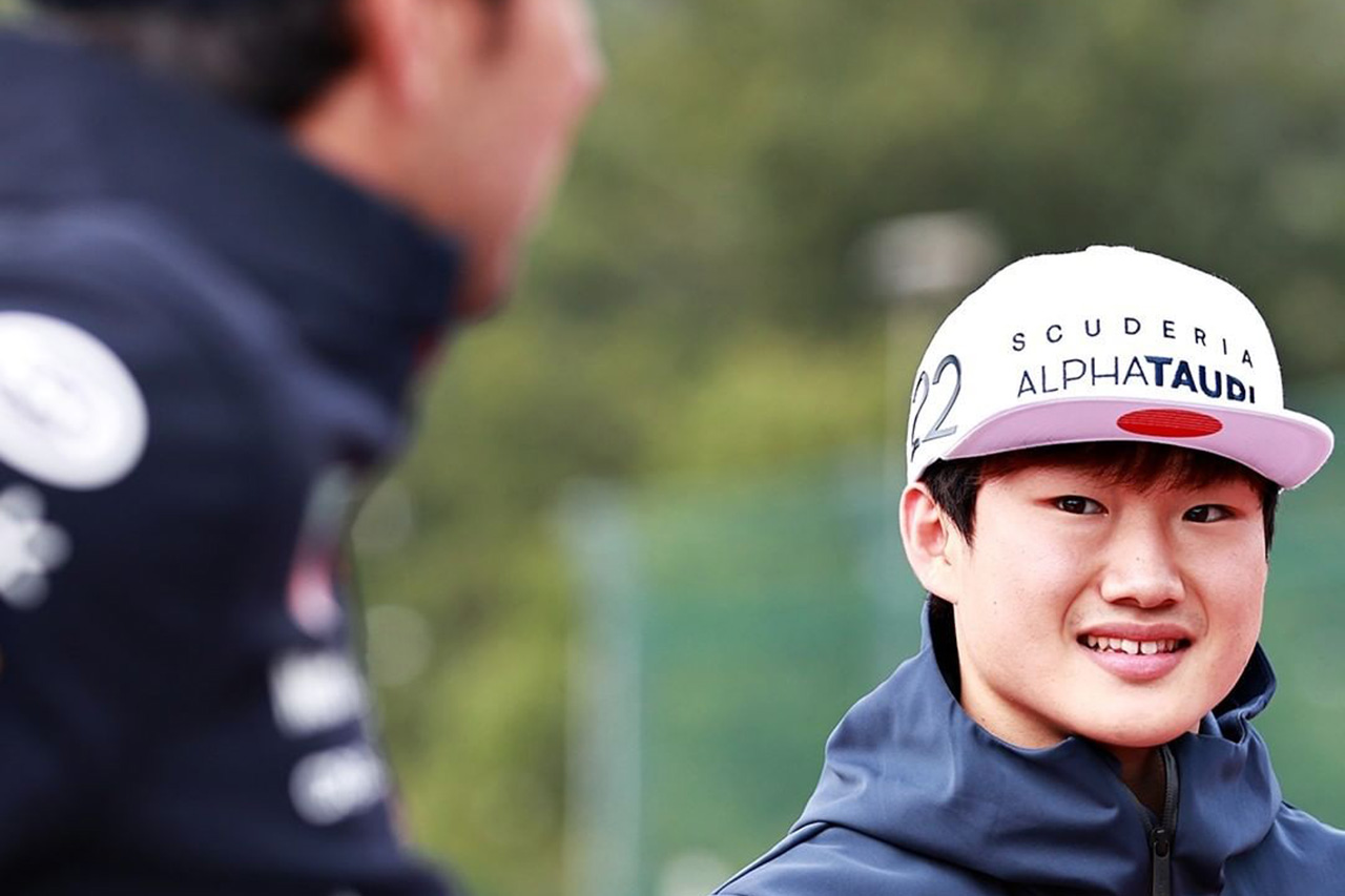 角田裕毅、セルジオ・ペレスに日本語レッスン 「ユウキは僕より速い」