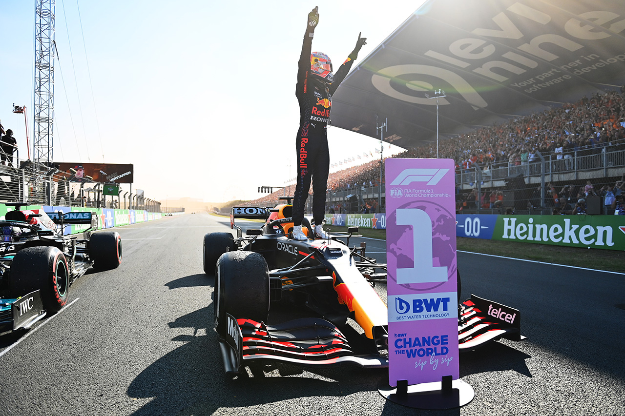 フェルスタッペン、初母国GPで優勝「必要な時に3秒の差を確保できた」