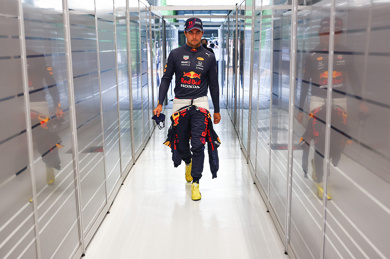 レッドブルF1のセルジオ・ペレス 「最後の一周まで最大限プッシュする」