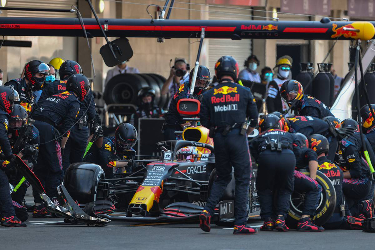 レッドブルF1代表 「2022年にピットストップの新記録は生まれない」