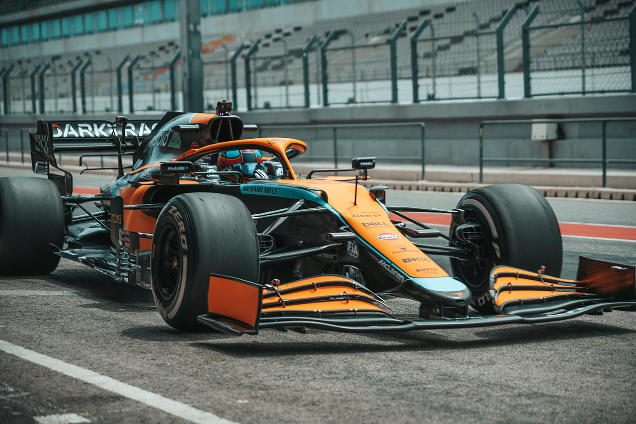 【動画】 コルトン・ハータ、マクラーレン MCL35MでF1マシン初走行