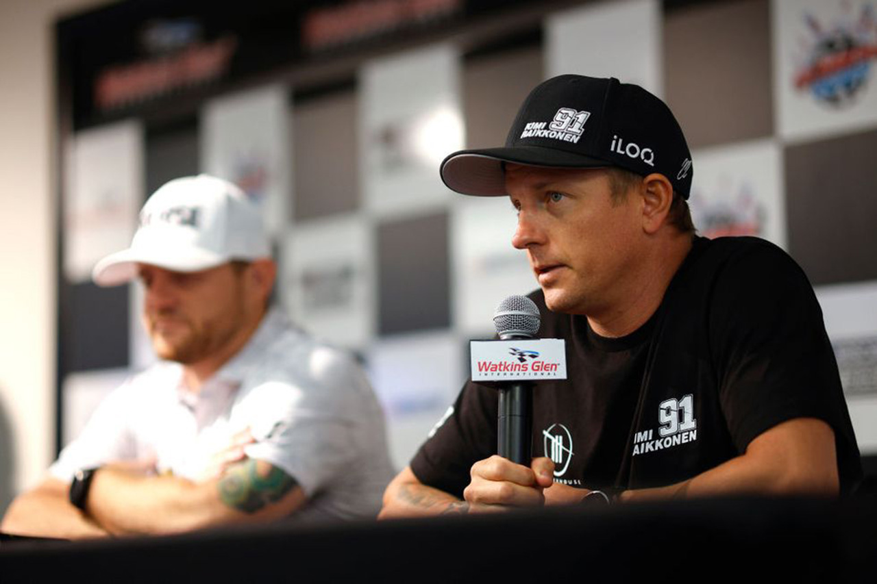 キミ・ライコネン、NASCAR復帰戦は予選27位「F1よりも家族的な雰囲気」