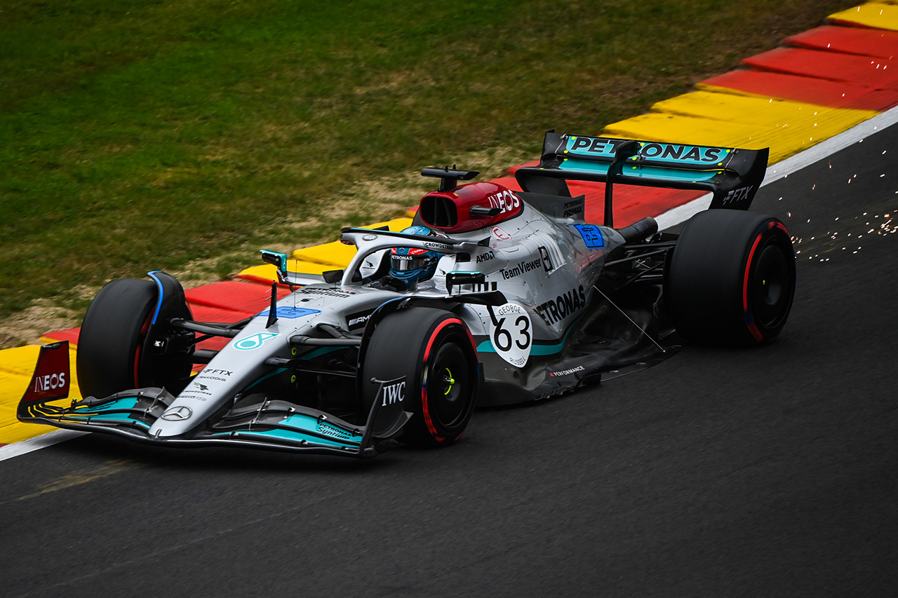 メルセデスF1、ポーパシング再発覚悟でラッセルに改良版フロアを搭載