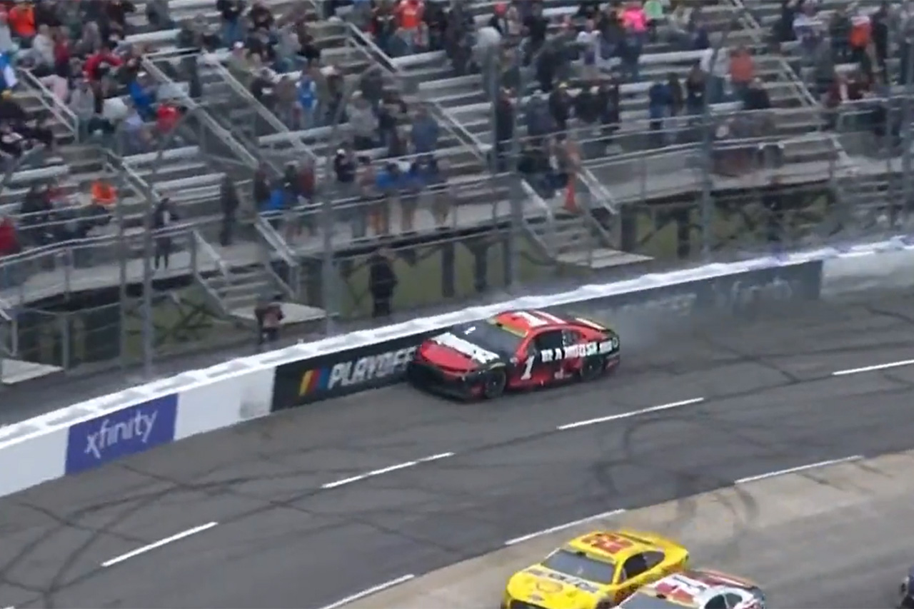 【動画】 アロンソも驚愕！NASCARでテレビゲームのようなオーバーテイク