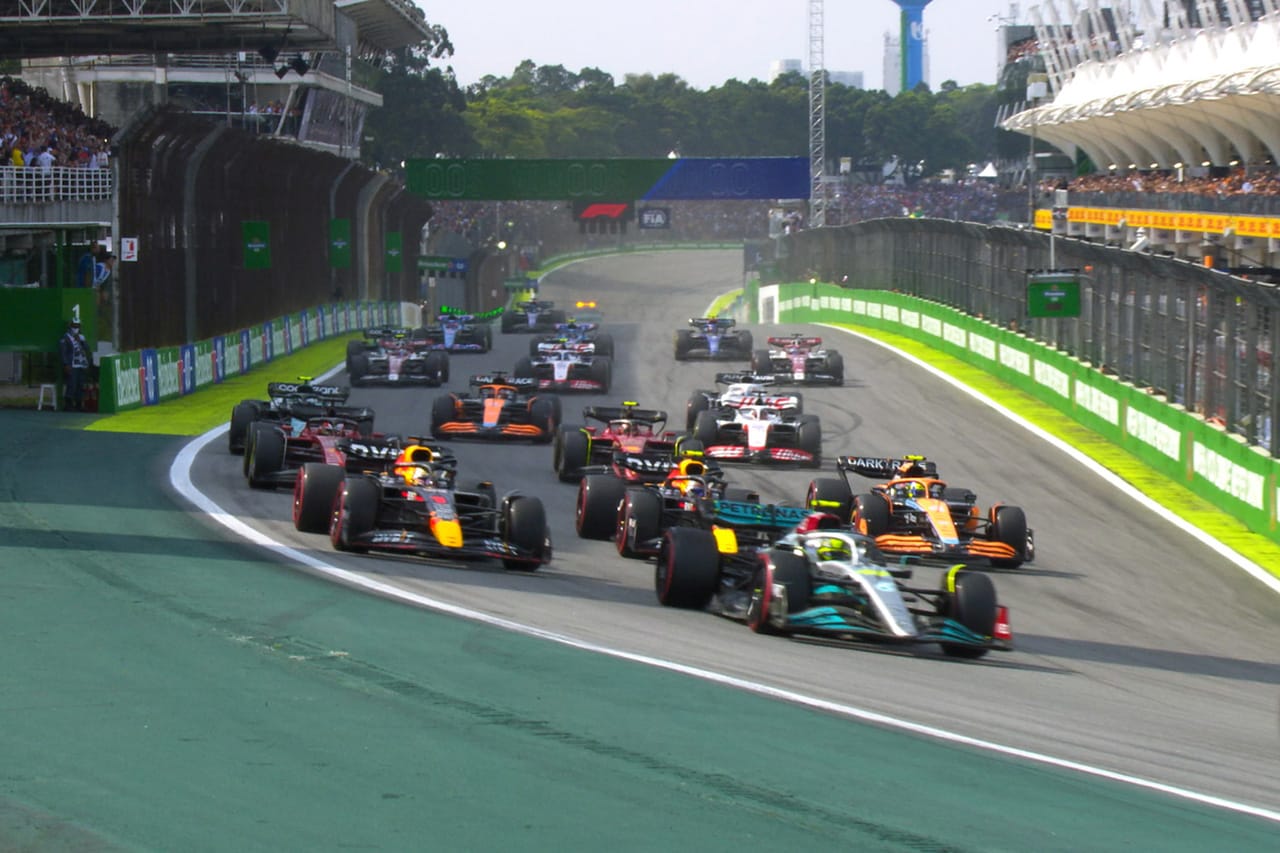 ジョージ・ラッセルがF1初優勝！：2022年 F1ブラジルGP 決勝 順位結果