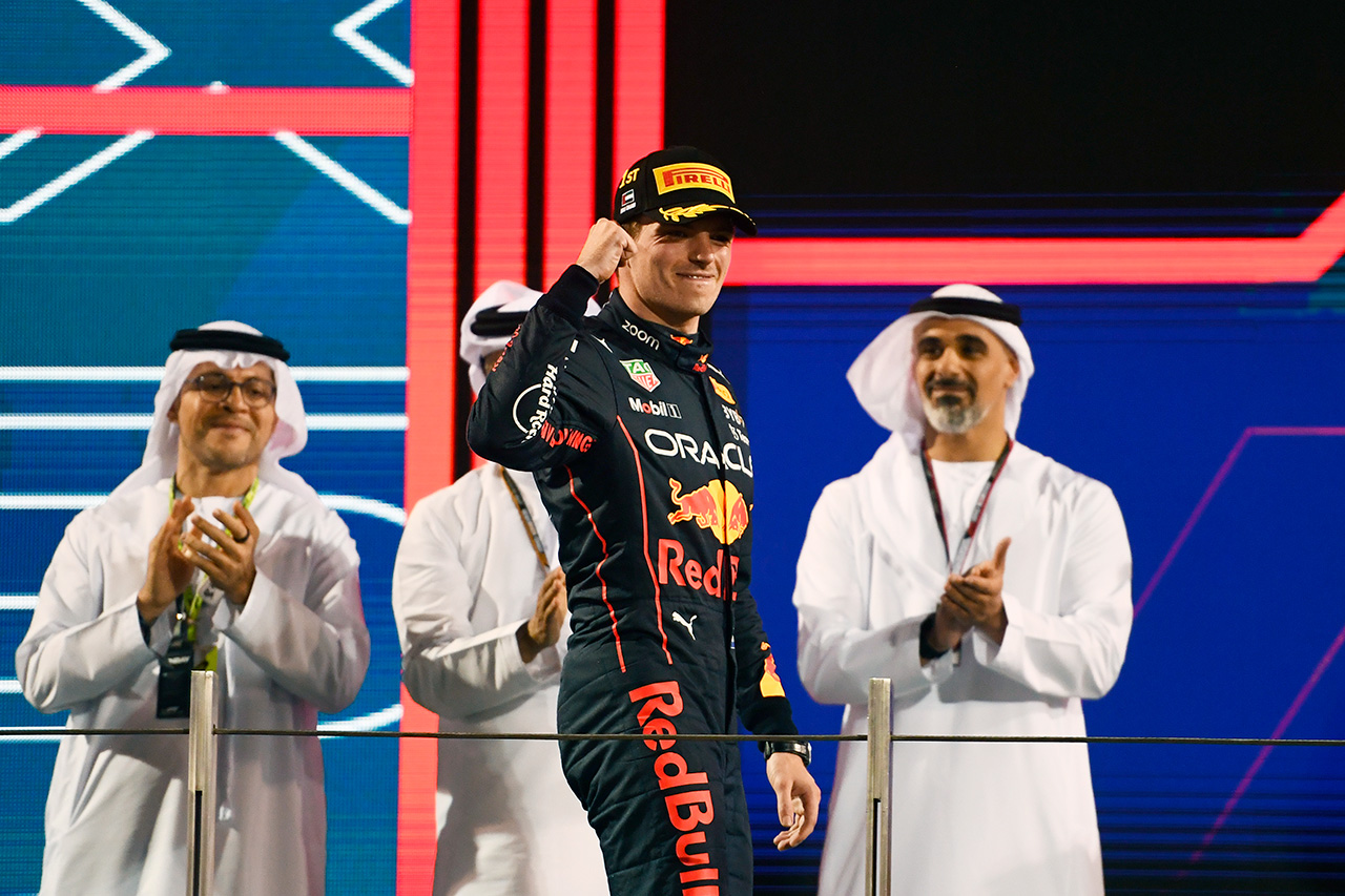 F1アブダビGP決勝：王者フェルスタッペンが今季15勝目 ルクレールが2位