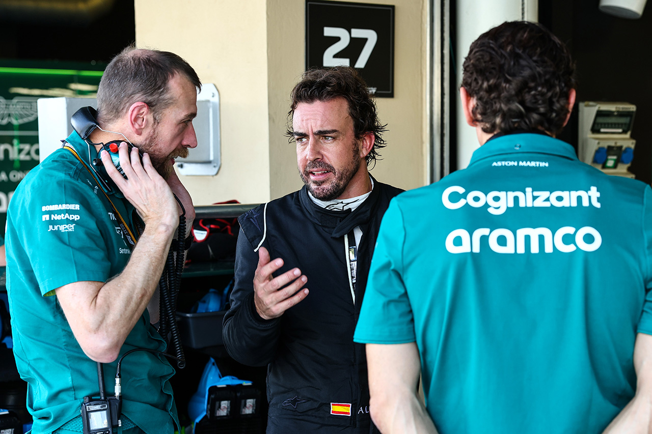 フェルナンド・アロンソ 「アストンマーティンF1のマシンは嬉しい驚き」