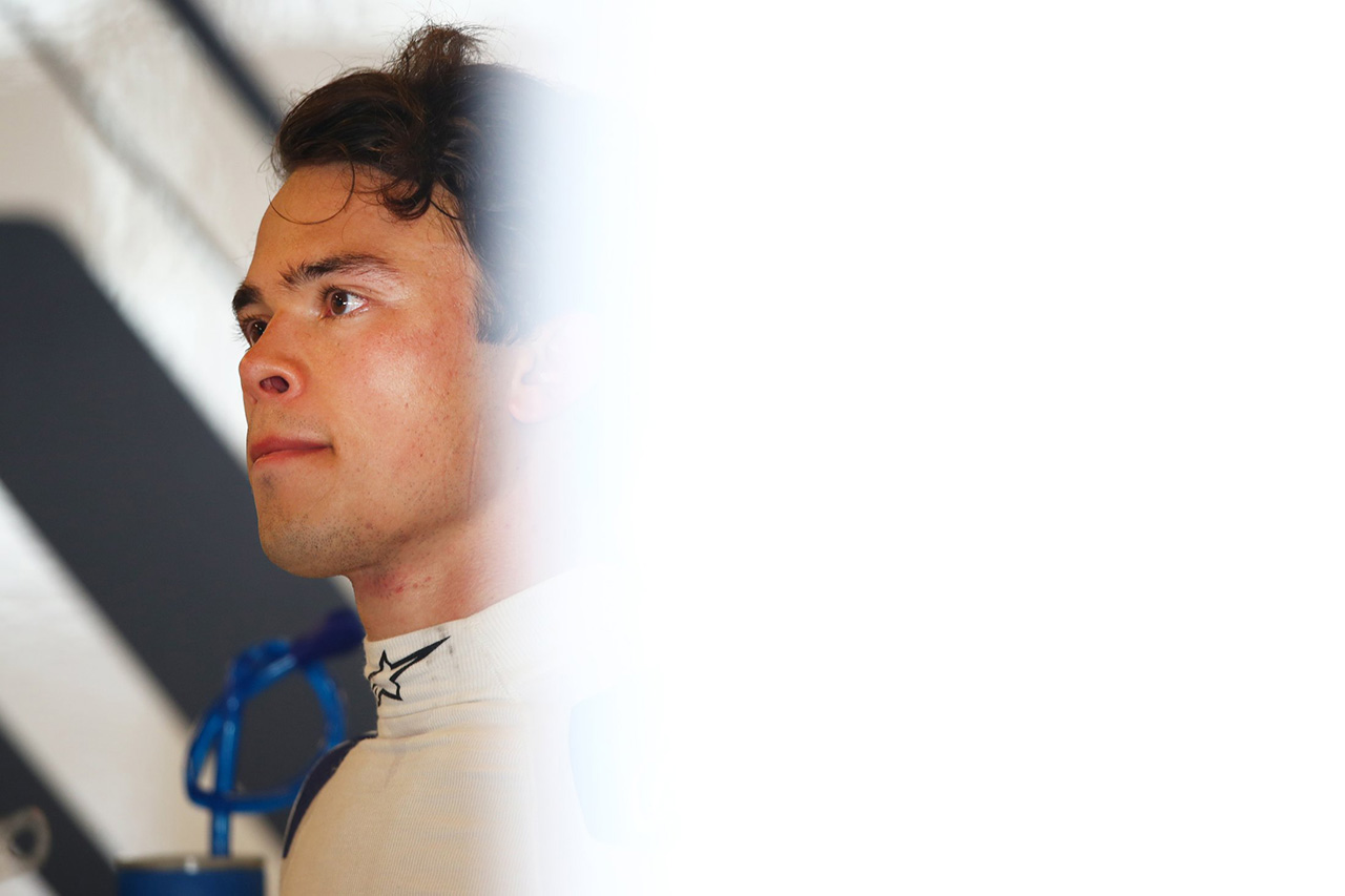 ニック・デ・フリース 「何の見返りもなく2年間F1に参加し続けた」