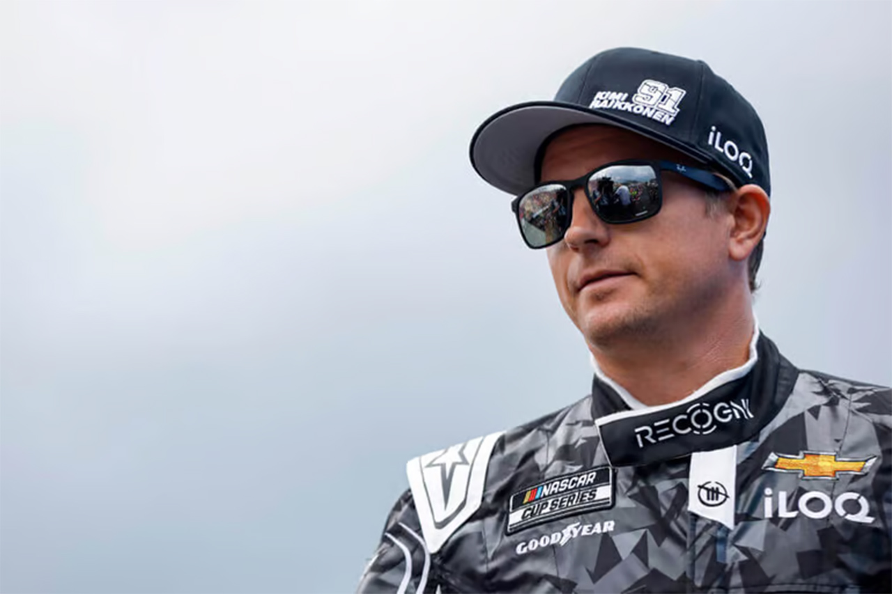 キミ・ライコネン、F1で最後に勝利したCOTAでNASCARに再び参戦