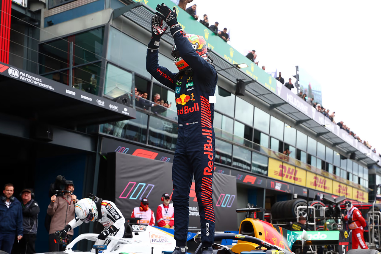 FIA-F2：レッドブルF1育成のデニス・ハウガーがスプリントレースで優勝