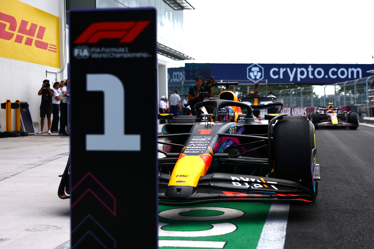 レッドブルF1代表 「フェルスタッペンのハードでのスタートはリスクだった」