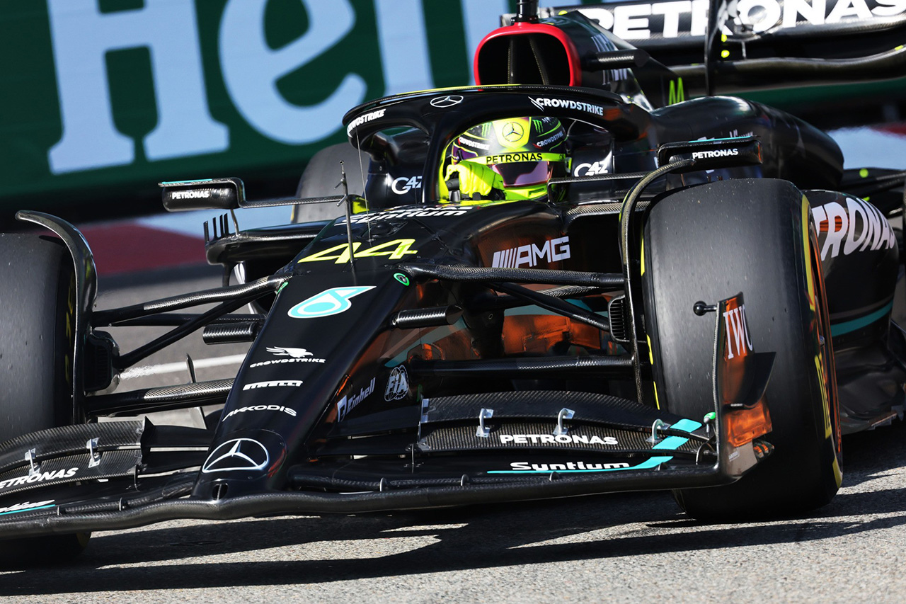 メルセデスF1、アンチダイブを強化したW14の新型フロントサスペンション