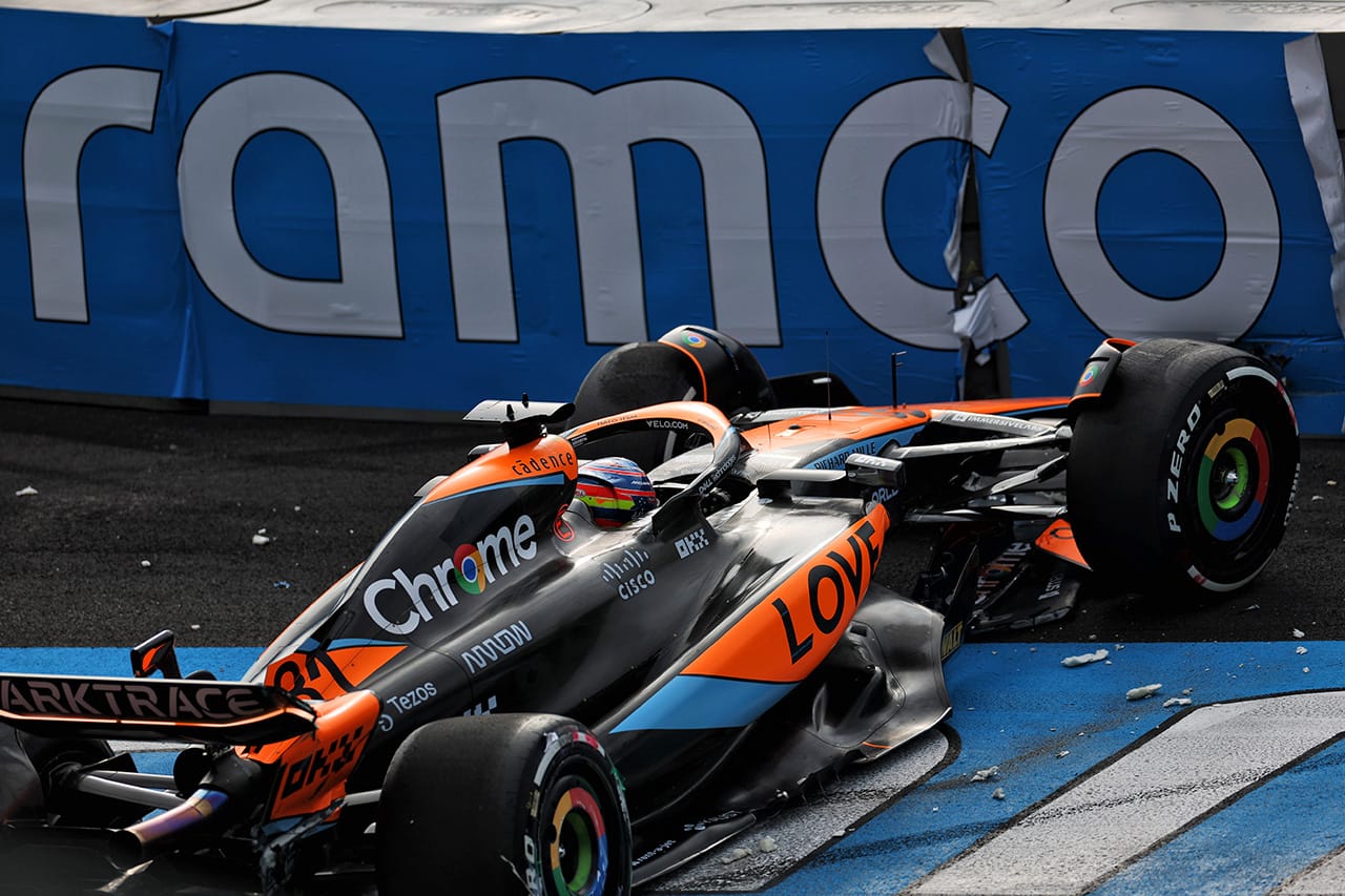オスカー・ピアストリ、F1オランダGPの事故を反省「熱くなってしまった」