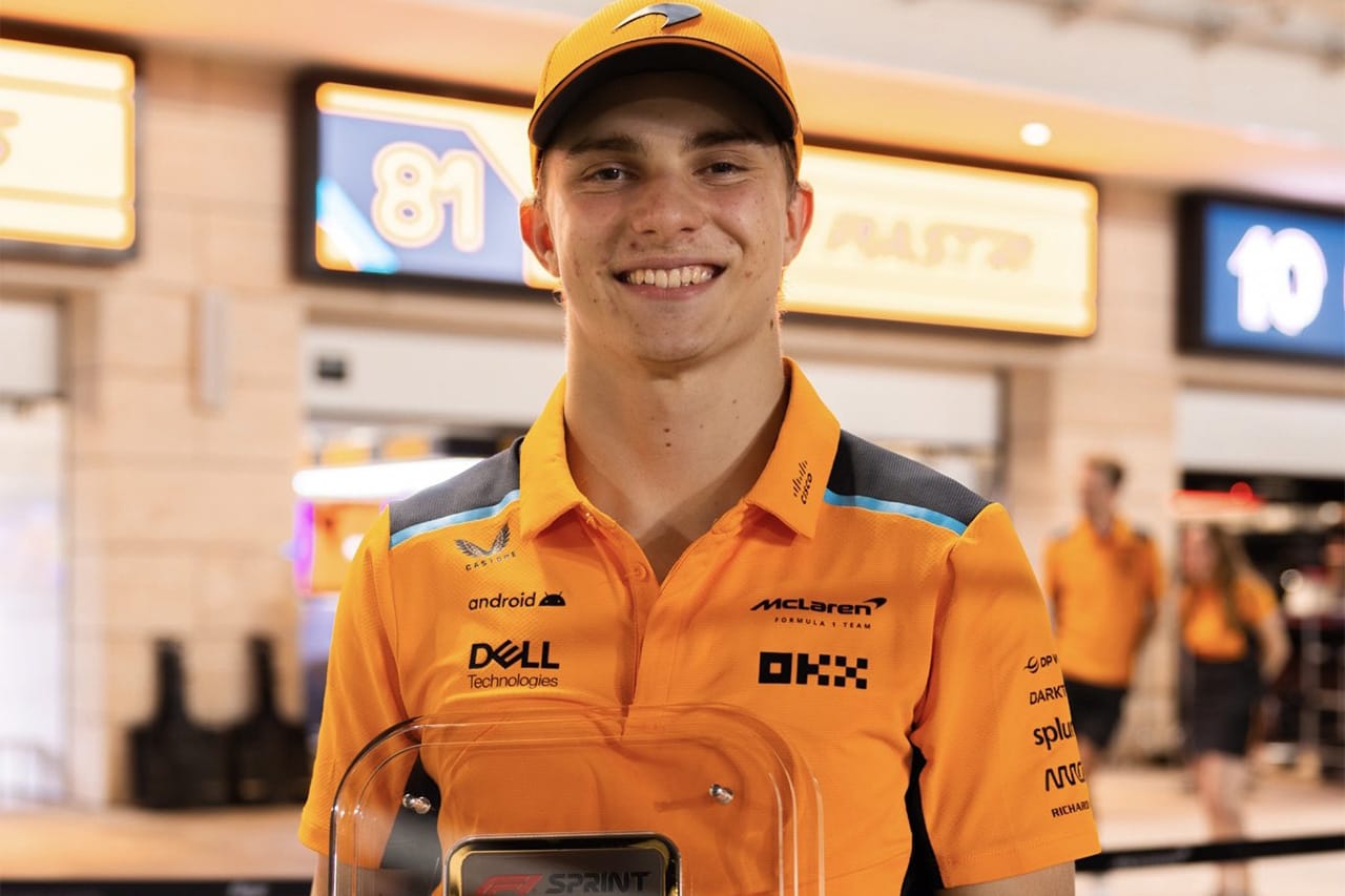オスカー・ピアストリ F1初勝利 「ソフト勢の追い上げはヤバいと思った」
