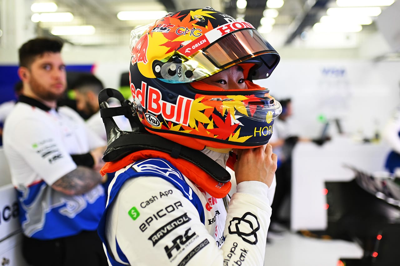 角田裕毅 RBの2024年F1マシンで「初戦でミッドフィールドの先頭を目指す」