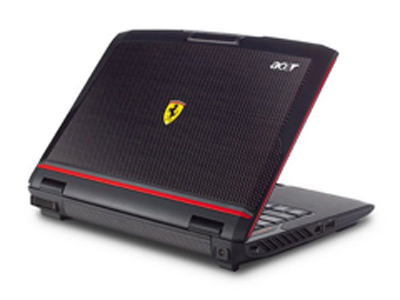 フェラーリ公認ノートPCが700台限定で発売
