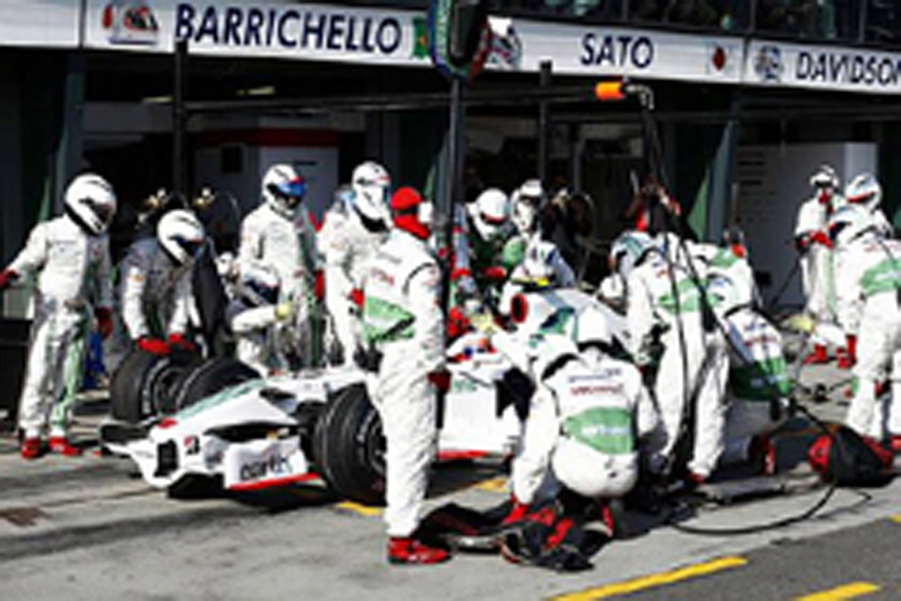 バリチェロ、レース失格処分
