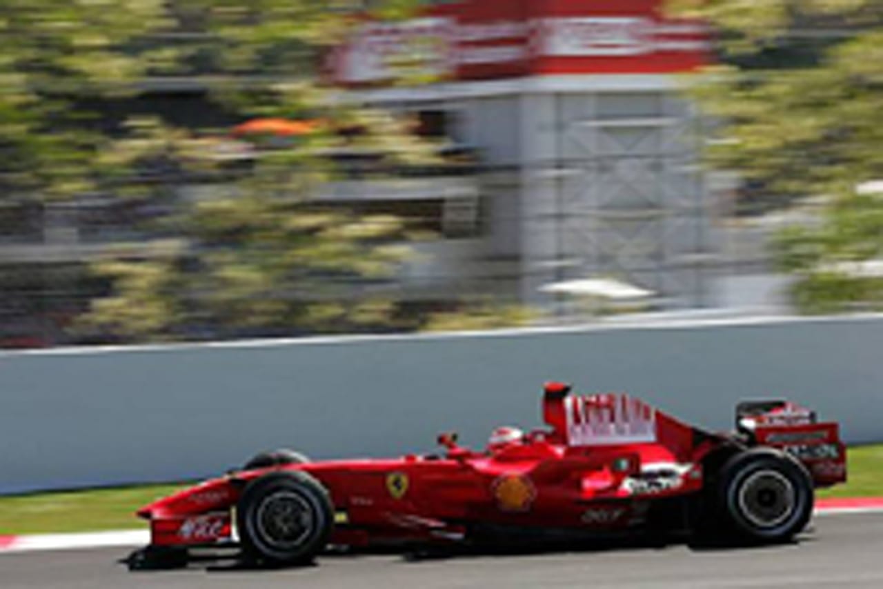 フェラーリ:スペインGP予選 ライコネンがポールポジション