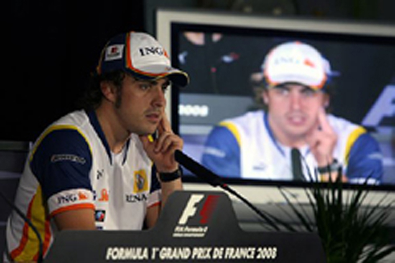 ルノー、アロンソがトップタイムを記録 （フランスＧP初日）
