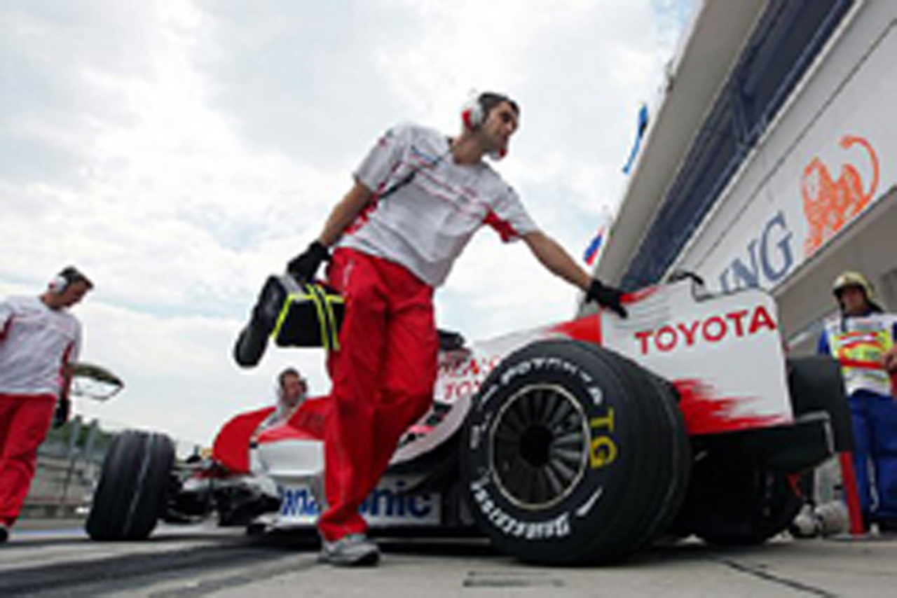 トヨタF1、「3番目に速いクルマを目指す」