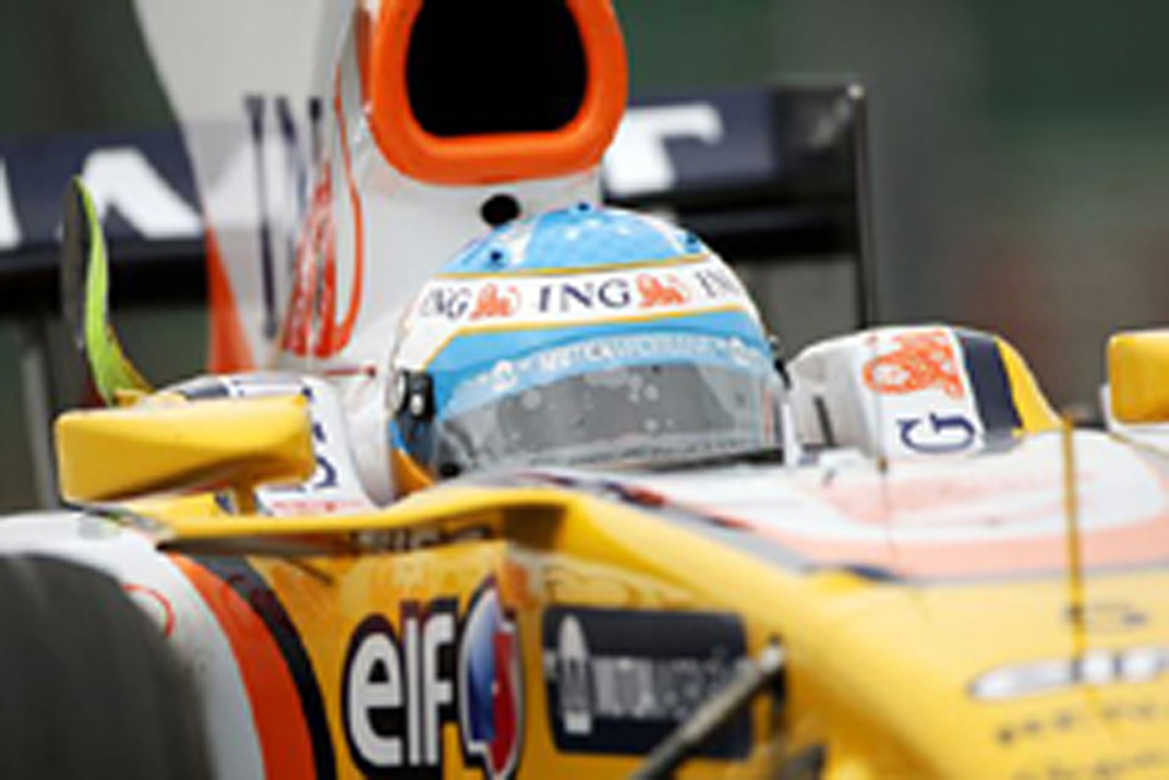 ルノー：アロンソがトップタイム、ピケJr.はクラッシュ（ベルギーGP初日）