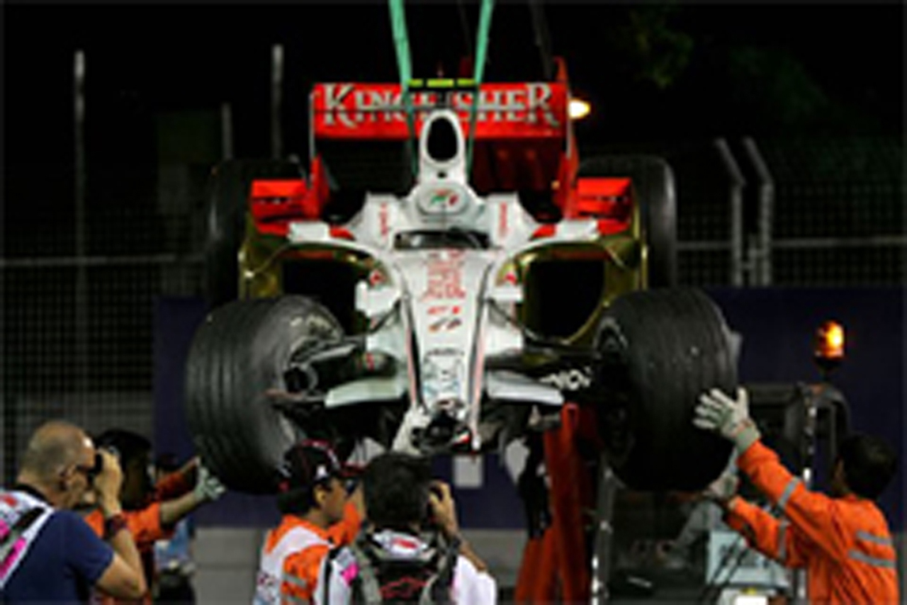 フォース・インディア：フィジケラがクラッシュ（シンガポールGP予選）