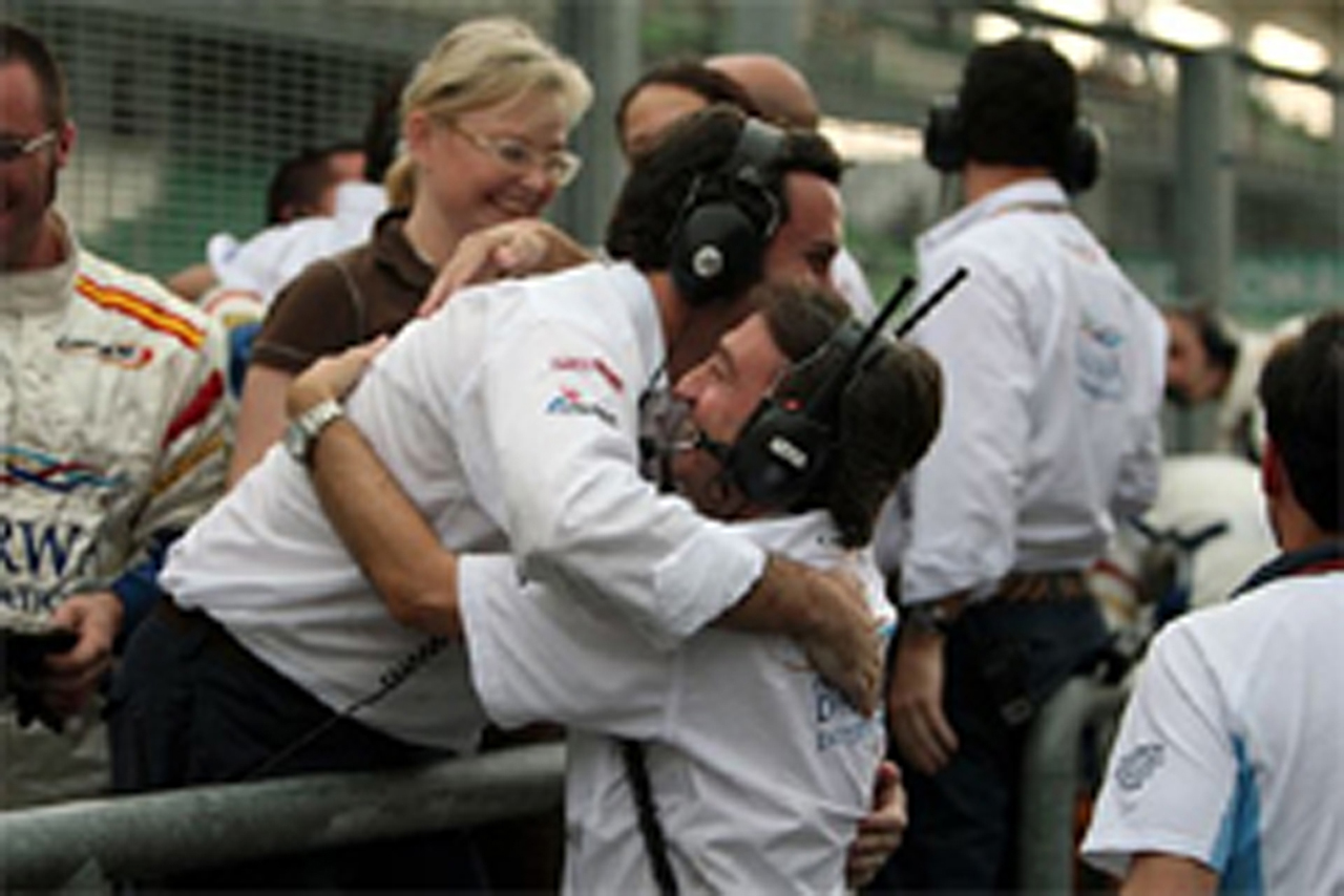 エイドリアン・カンポス、GP2チーム代表を退く