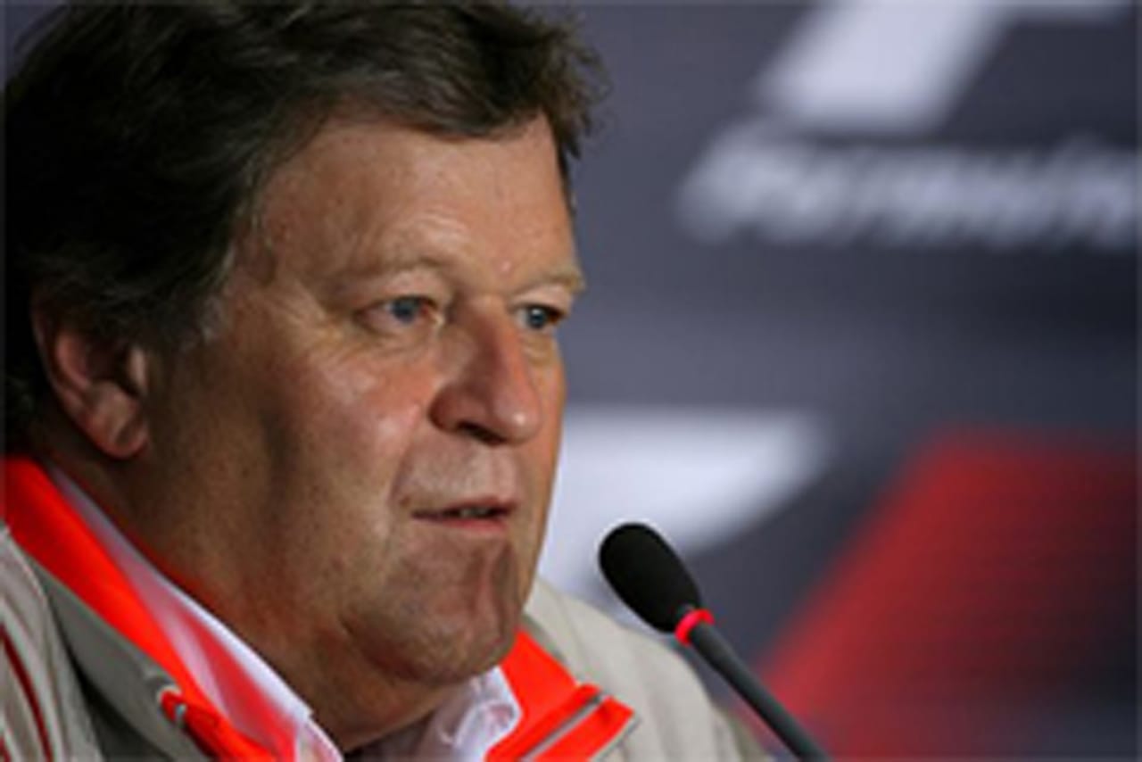 メルセデスもF1のエンジン統一化に異論