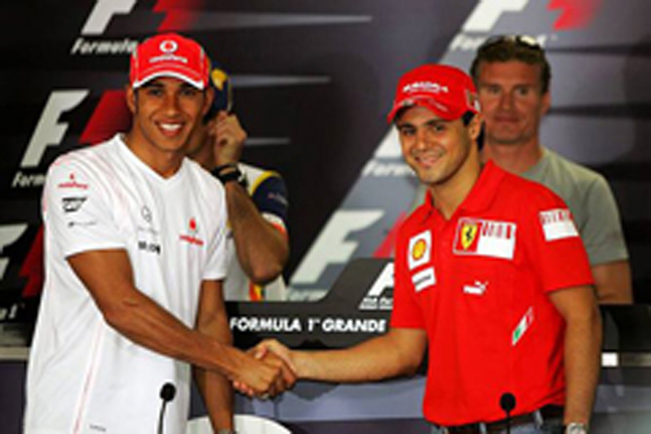 F1最終戦はタイトル獲得者の家族がチェッカーを担当