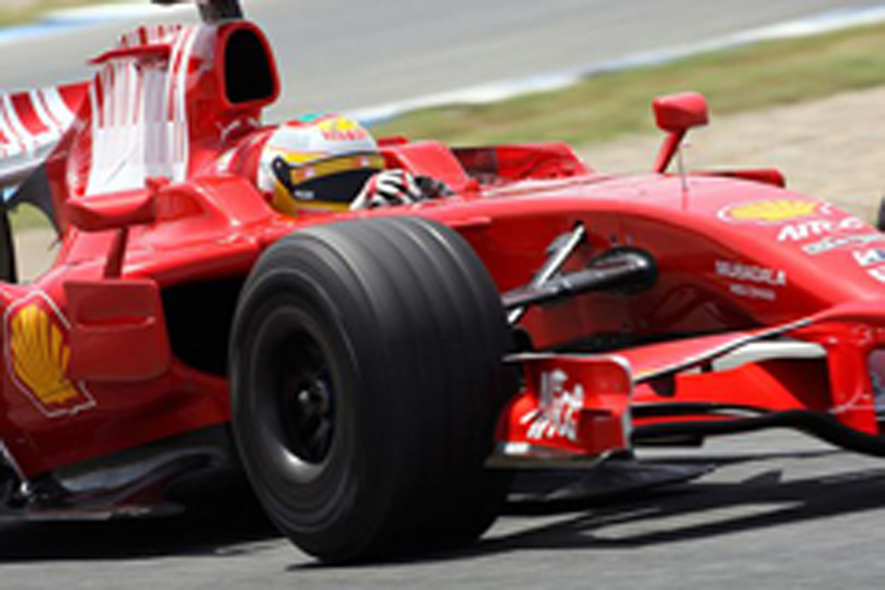 フェラーリの冬季テストマシンの名前は「F2008K」