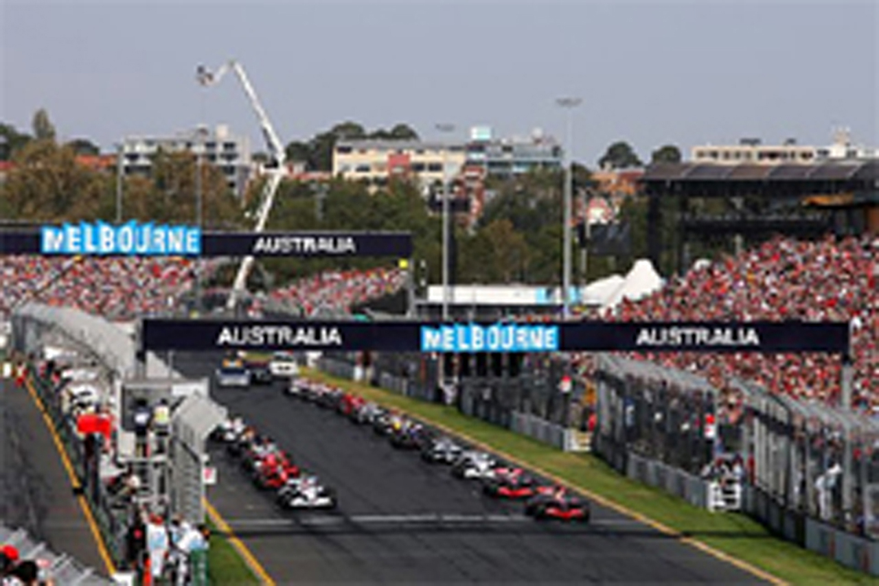 FIA、2009年F1決勝スタート時間を発表