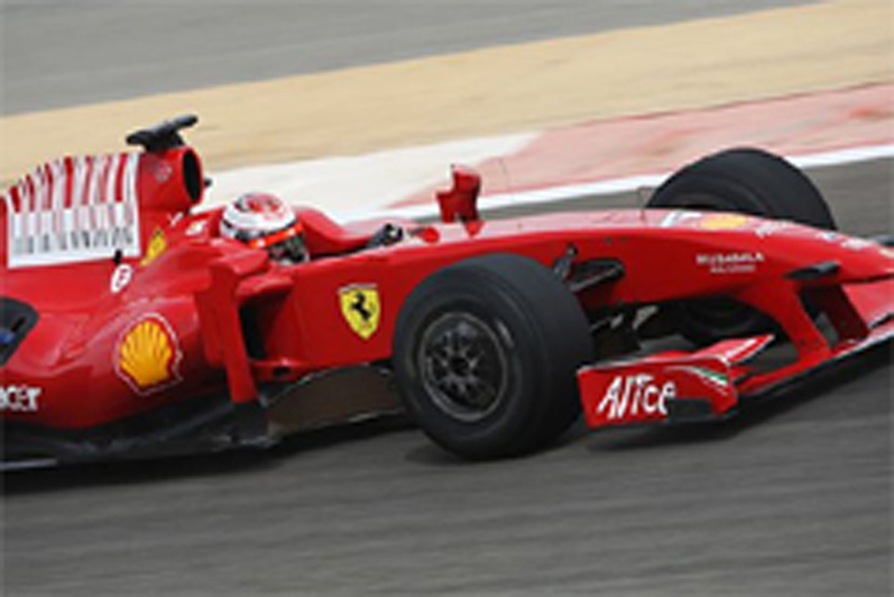 F1バーレーンテスト2日目:ライコネンがトップタイム