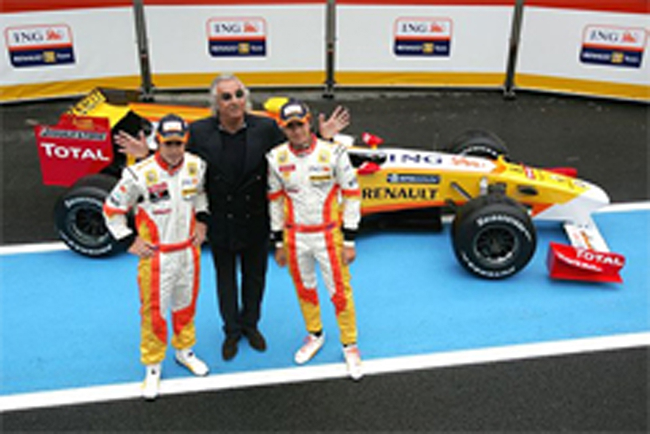 ルノーF1、ドライバーの年棒をカット