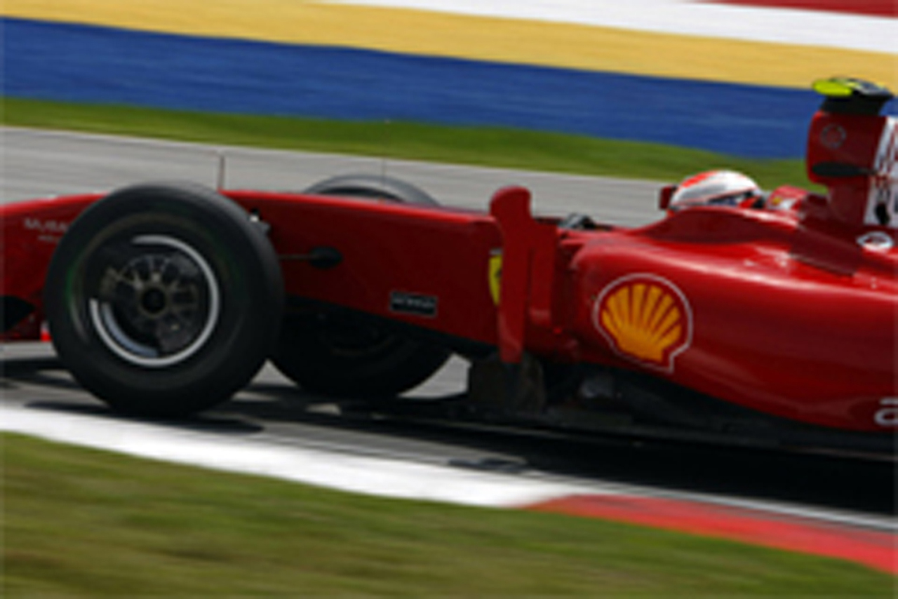 フェラーリ:マッサがQ1敗退の凡ミス (F1マレーシアGP予選)