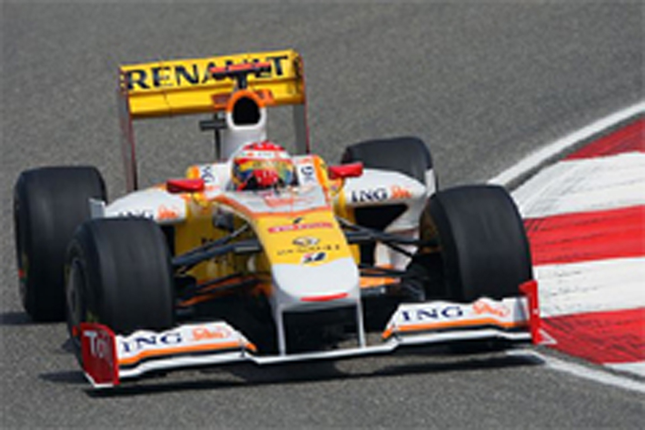 ルノー:F1中国GP初日