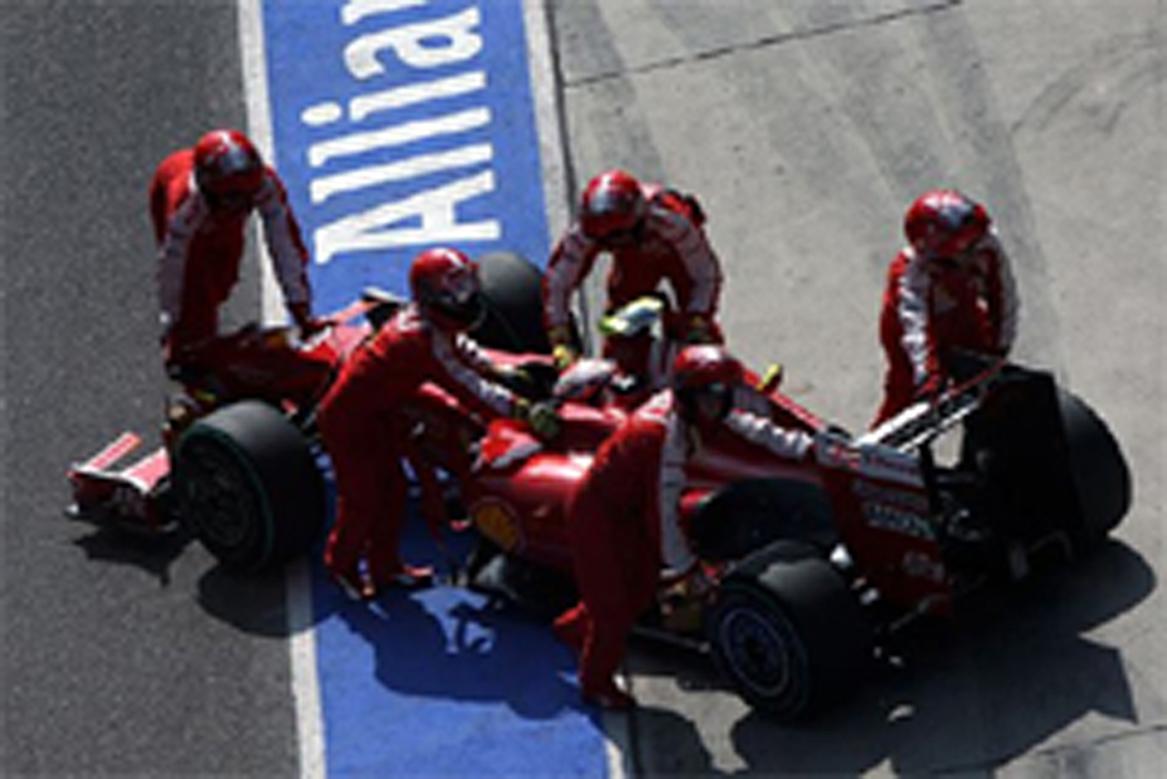 フェラーリ:マッサQ2敗退、ライコネンは8番手 (F1中国GP予選)