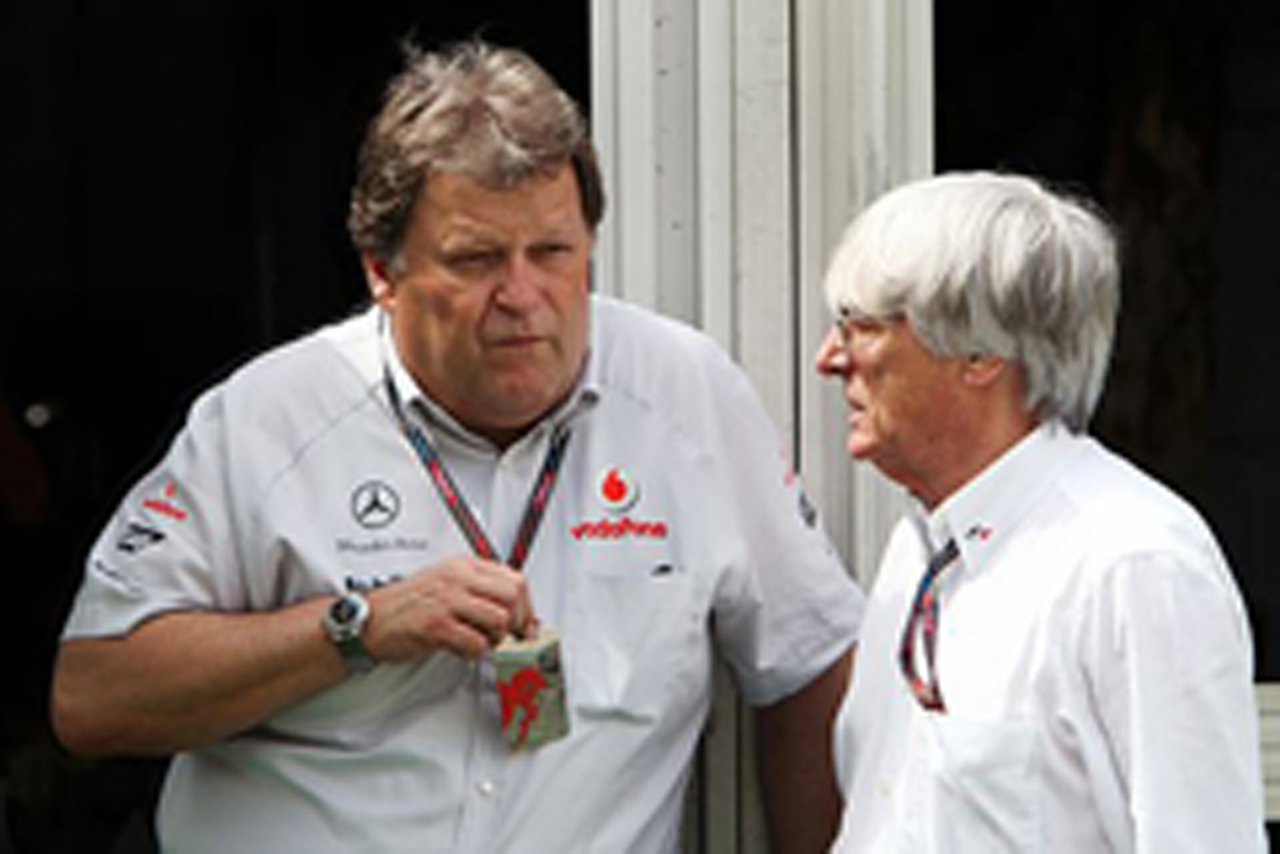 メルセデスはF1撤退騒動に加わらず