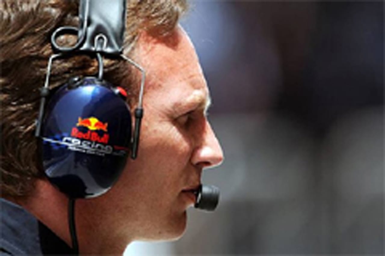 レッドブル、無条件での2010年F1エントリーを否定