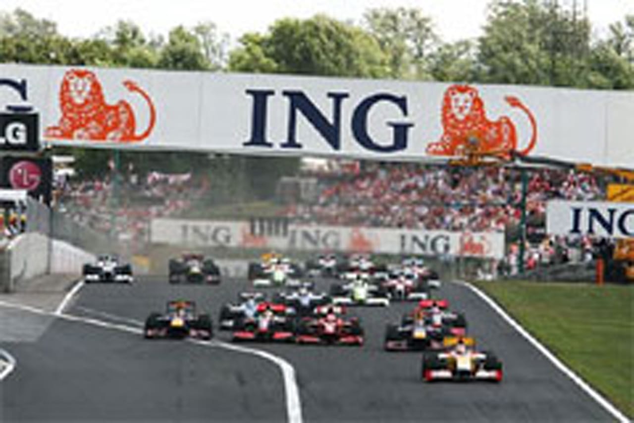 F1ハンガリーGP 決勝:ルイス・ハミルトンが今季初優勝!