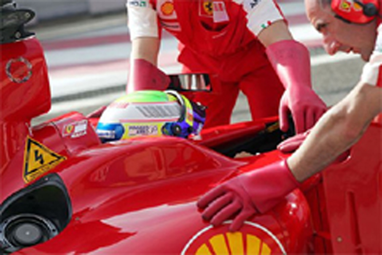 F1チーム 2010年レギュレーションからのKERS撤廃を要求