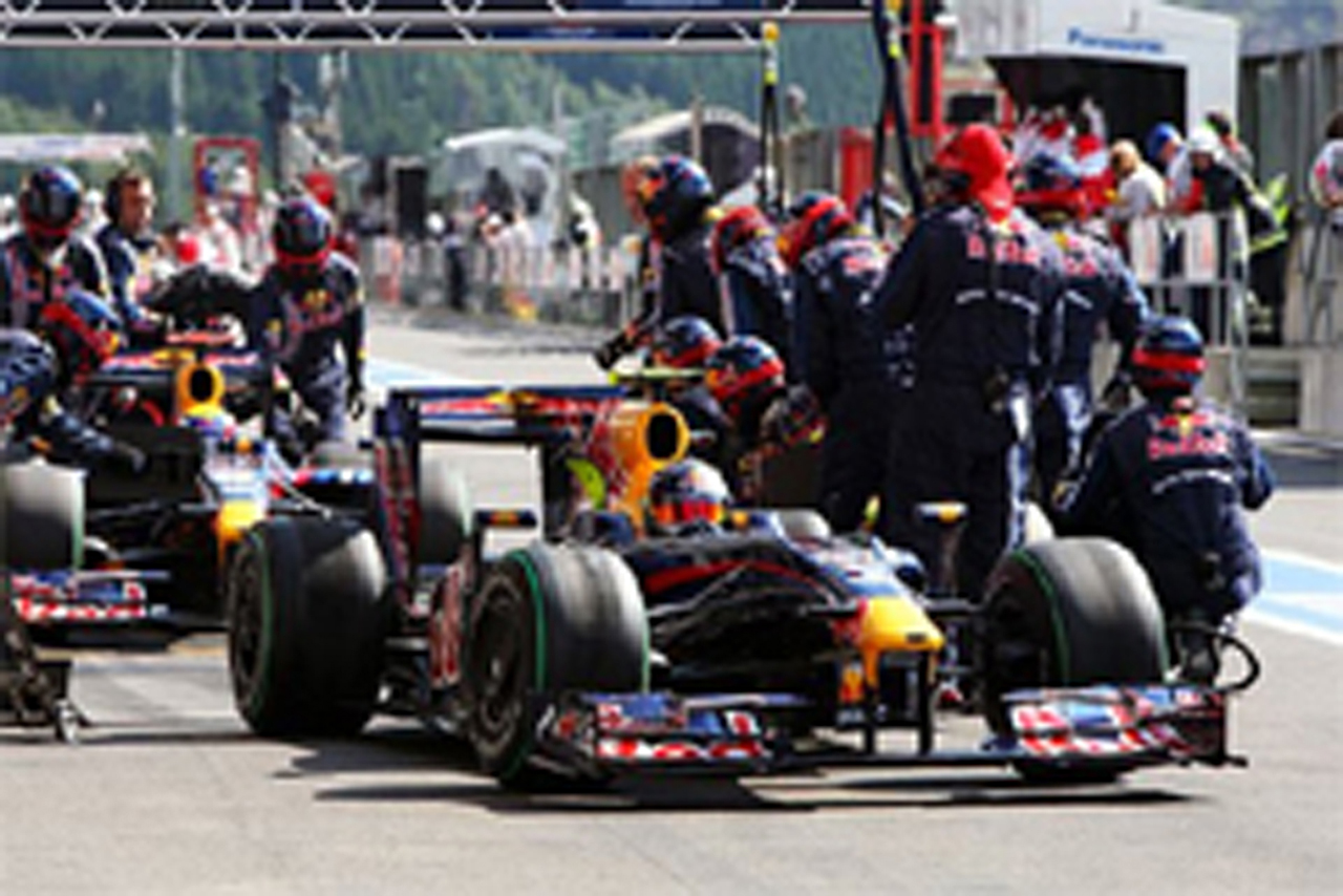 レッドブル:ベッテル8番手、ウェバー9番手 (F1ベルギーGP予選)