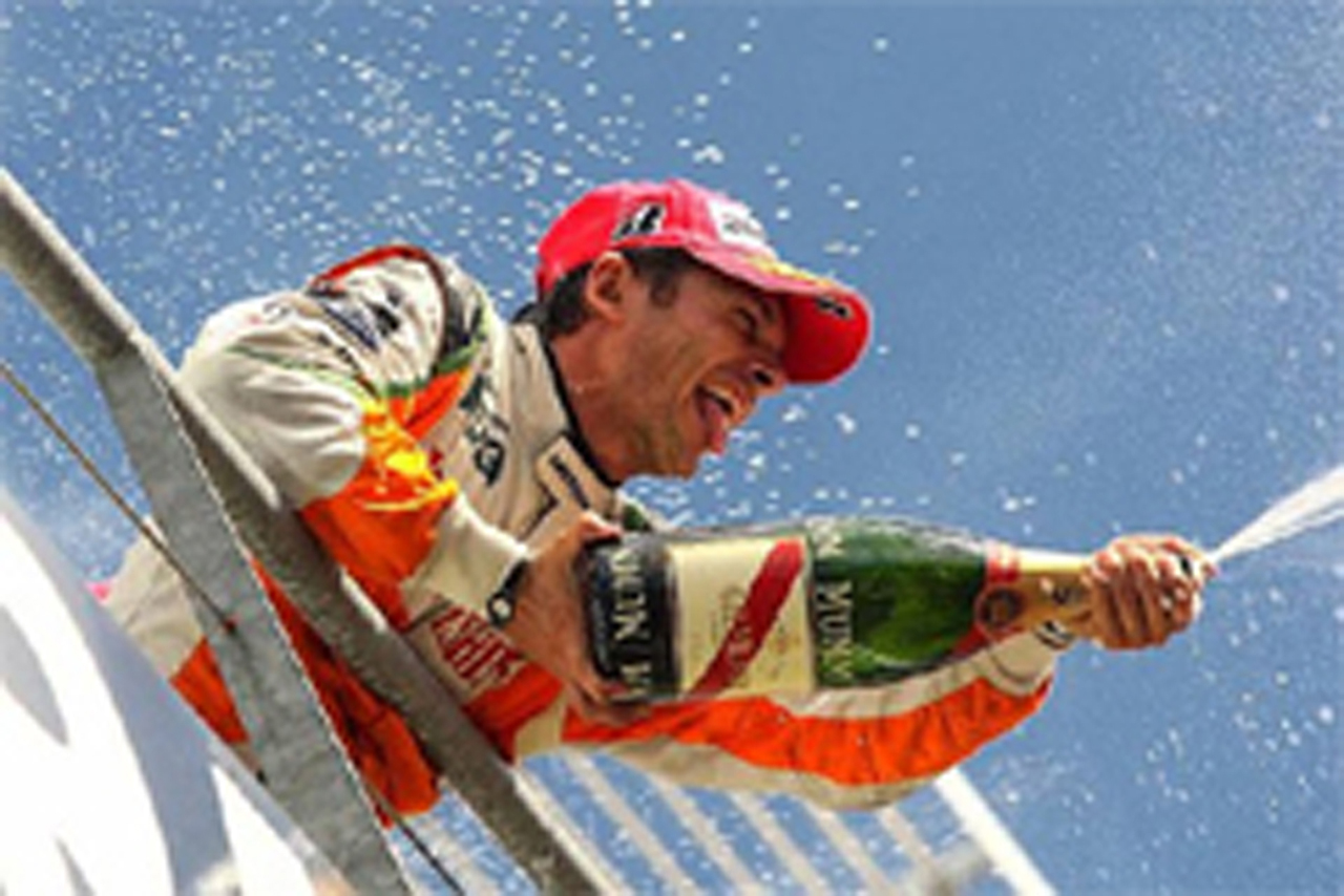 ジャンカルロ・フィジケラ、フェラーリに移籍