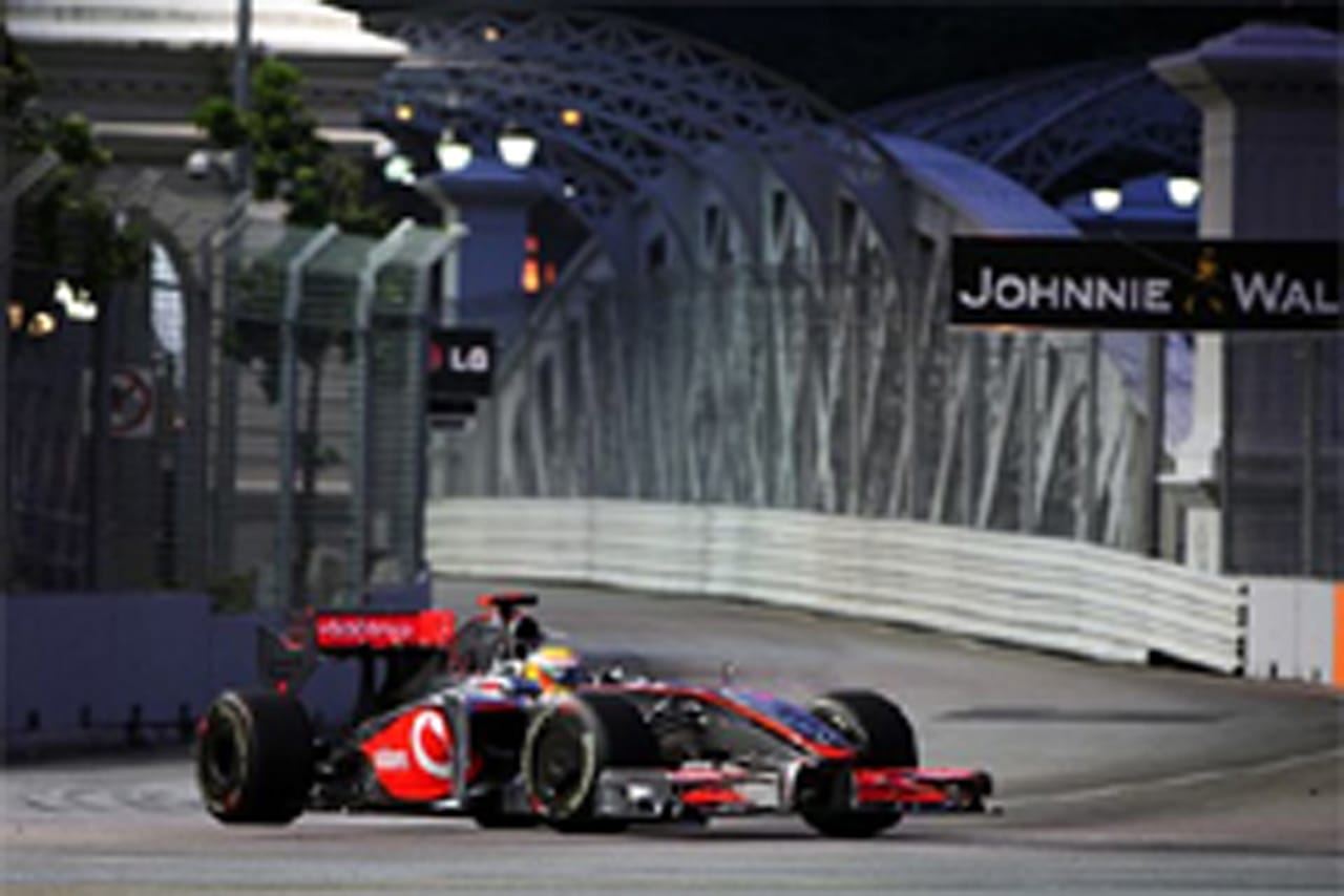 マクラーレン:F1シンガポールGP初日