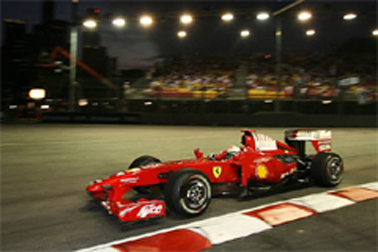 フェラーリ：ライコネン13番グリッドに沈む（F1シンガポールGP予選）